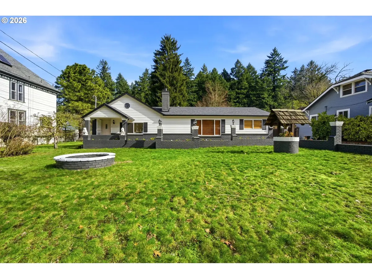 7628 N Dwight Ave, Portland, OR 97203 - #1