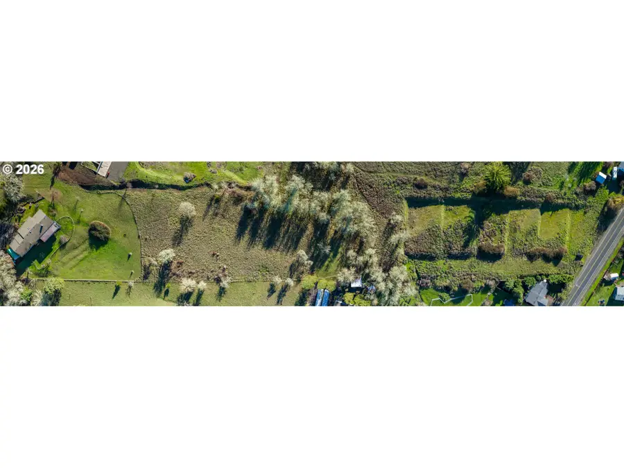 1448 Lookingglass Rd, Roseburg, OR 97471 - Image #3