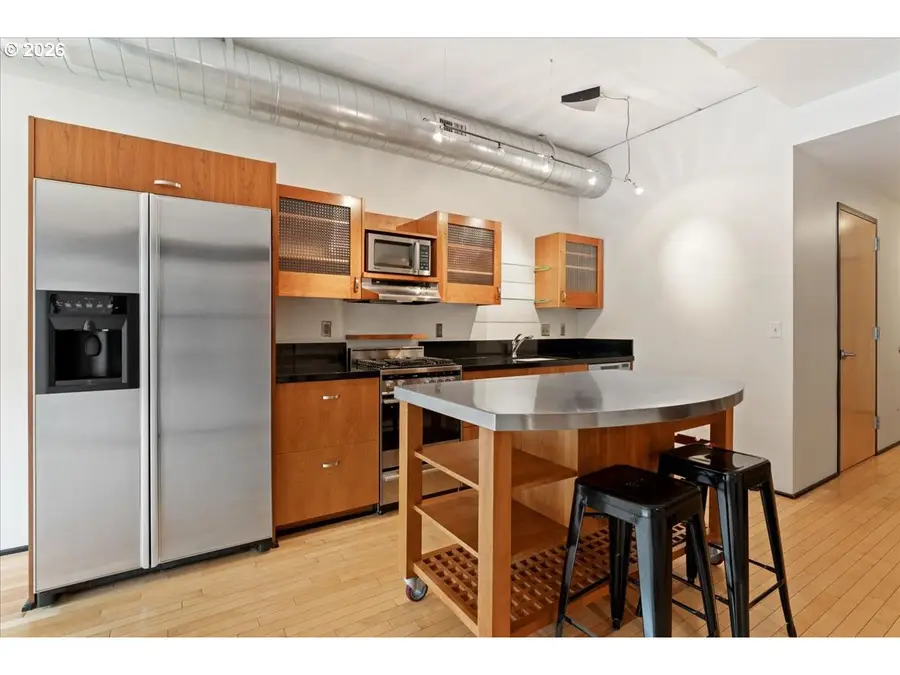 333 NW 9th Ave #609, Portland, OR 97209 - #2