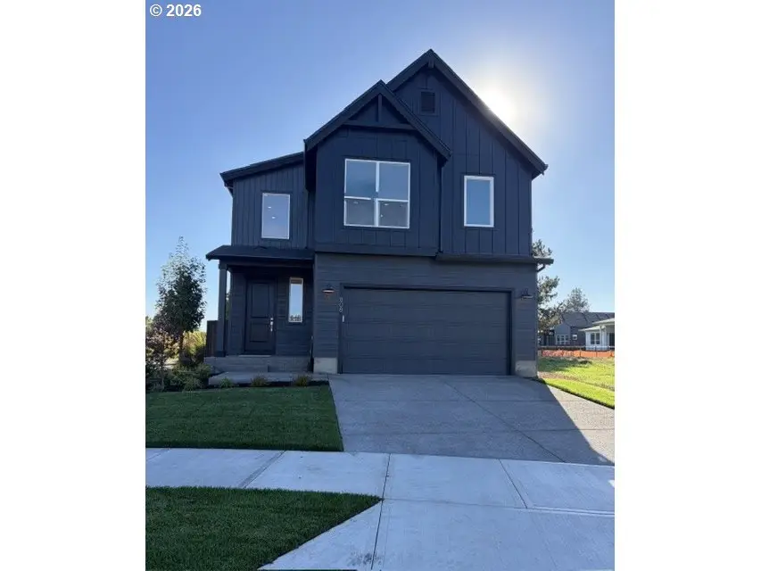 808 Magnolia Ave, Woodburn, OR 97071 - #1