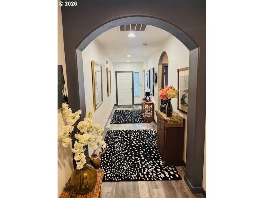 5367 Elk Ridge Dr, Eugene, OR 97402 - Image #2