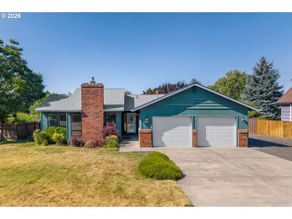 3088 Eliot Dr, HoodRiver, OR 97031