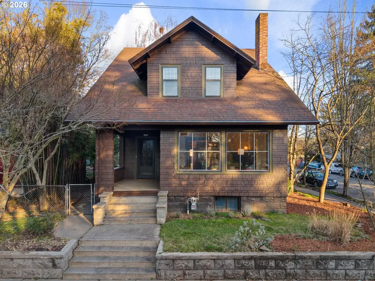 1332 SE 44th Ave, Portland, OR 97215 - #1