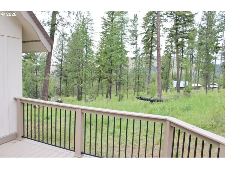 74926 Badger Ln, Heppner, OR 97836 - #2