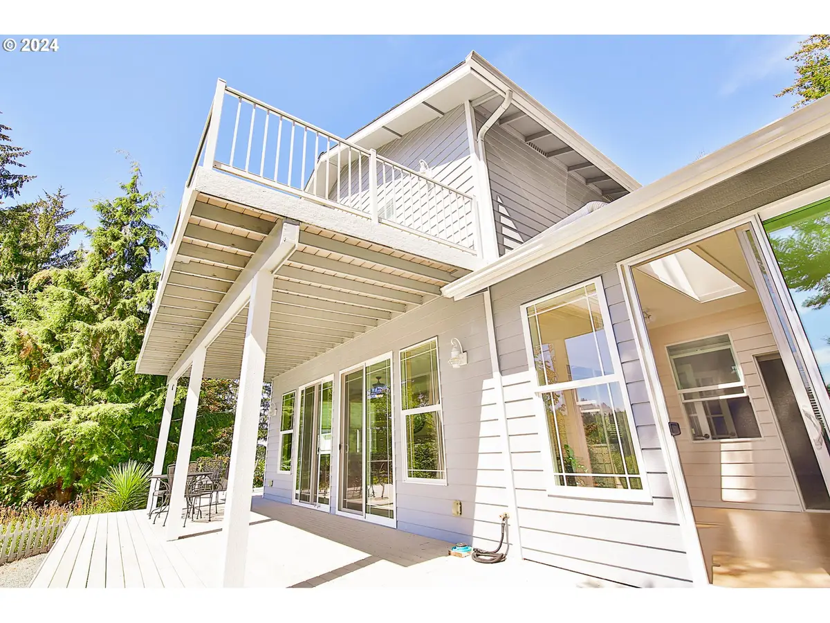 311 Council Hill Rd, Lakeside, OR 97449 - Image #1