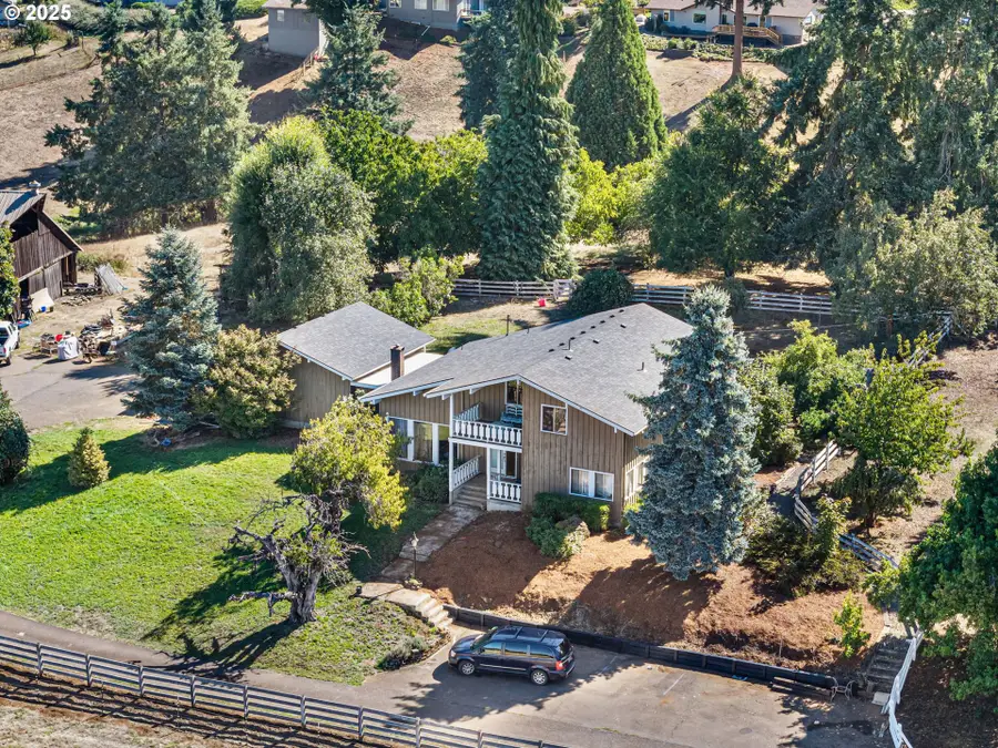 32313 Green Acres Loop, Cottage Grove, OR 97424 - Image #2