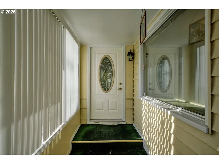 777 Rhododendron Dr, Florence, OR 97439 - #3