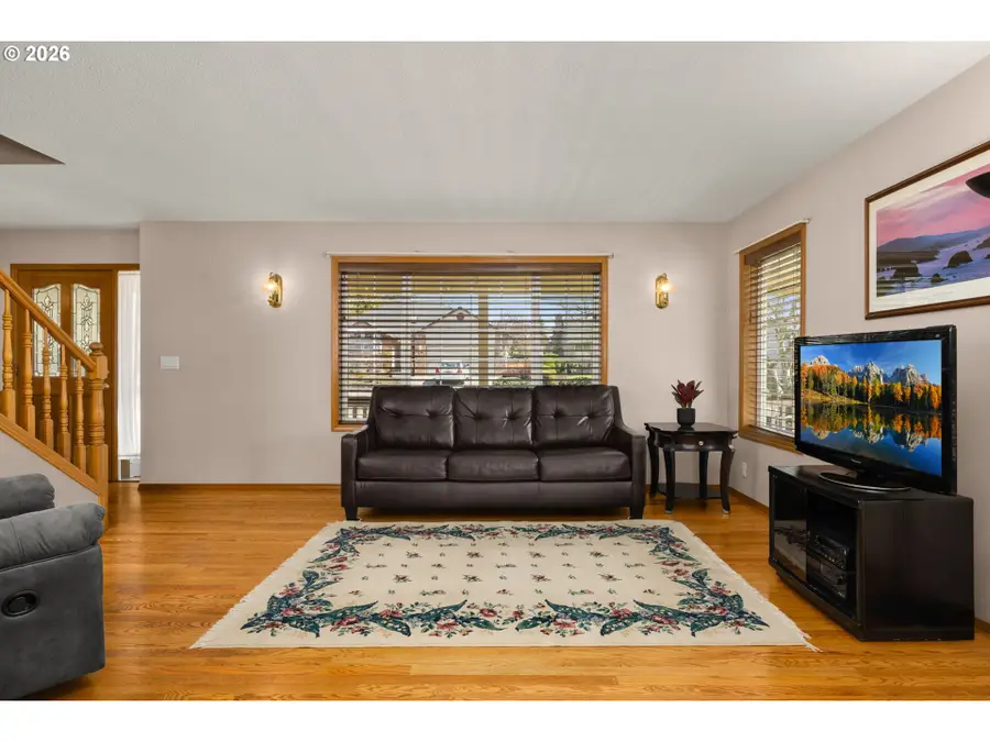 2795 NE Lorie Dr, Hillsboro, OR 97124 - #3