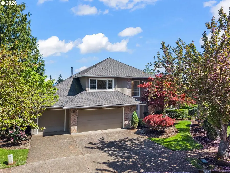 2640 Surrey Ln, Northwest Clackamas, OR 97068 - #3