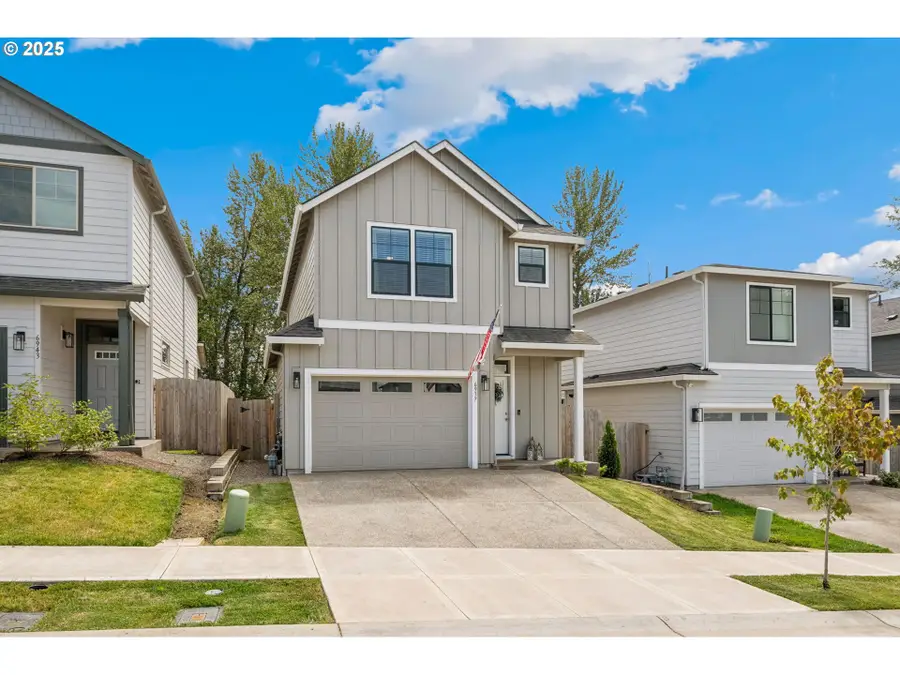 6937 N Madison Cir, Ridgefield, WA 98642 - Image #2