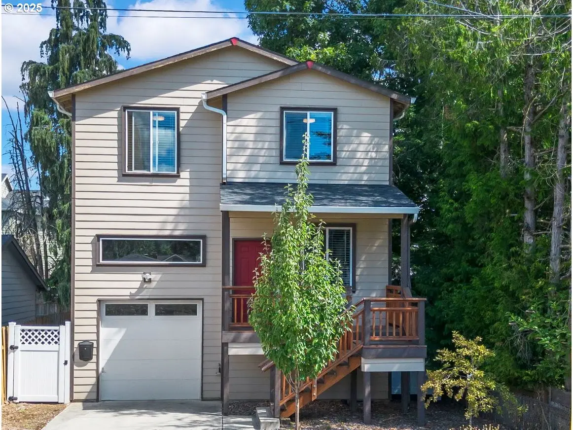 9971 SE Yukon St, Portland, OR 97266 - Image #1