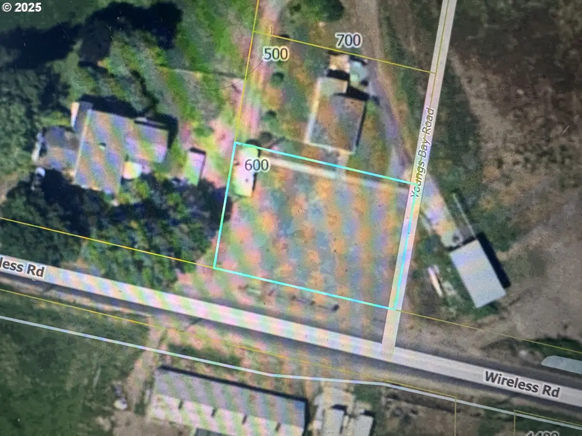 Wireless, Astoria, OR 97103 - Image #1