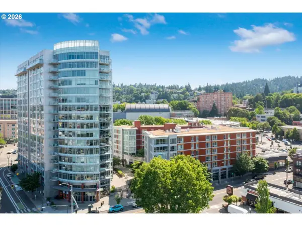 1926 W Burnside St #216, Portland, OR 97209