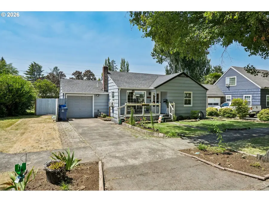1915 23rd St Ne, Salem, OR 97301 - #2