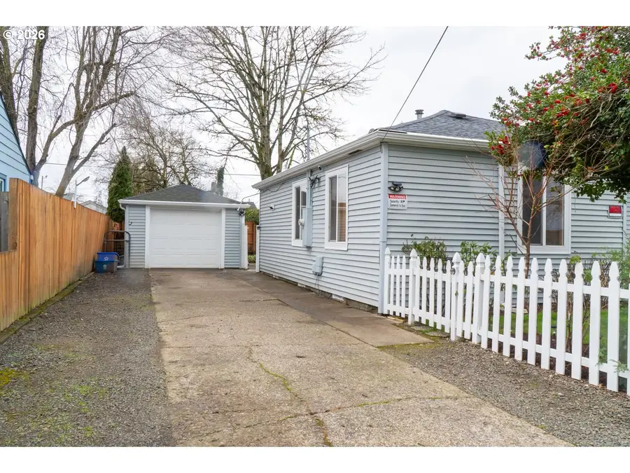 634 Waverly Dr Se, Albany, OR 97322 - Image #3