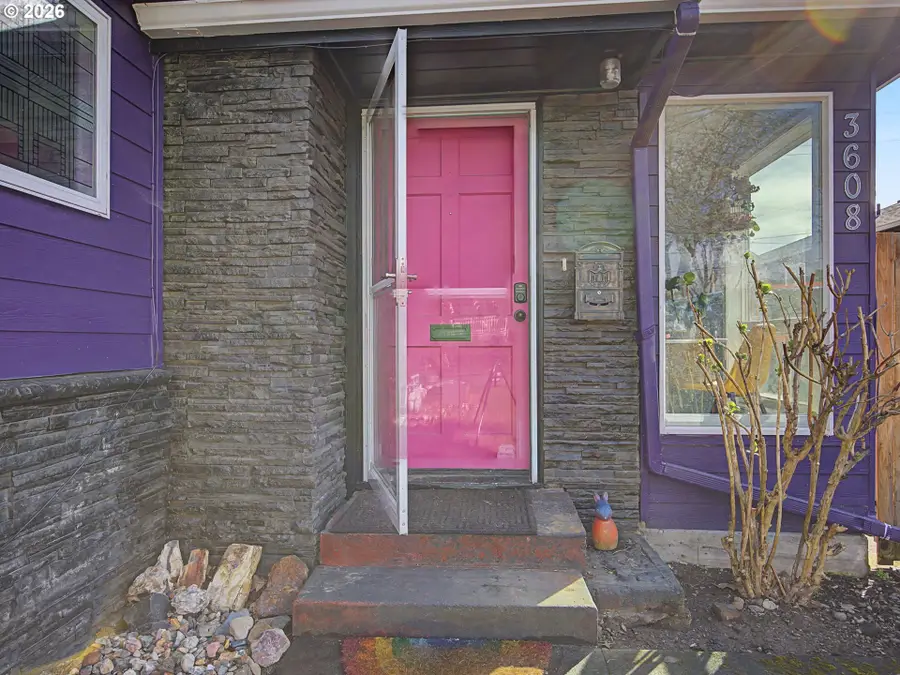 3608 SE Center St, Portland, OR 97202 - #2