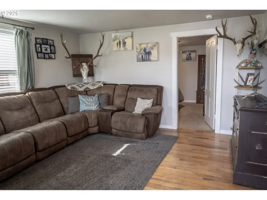 2414 Madison St, Baker City, OR 97814 - #2