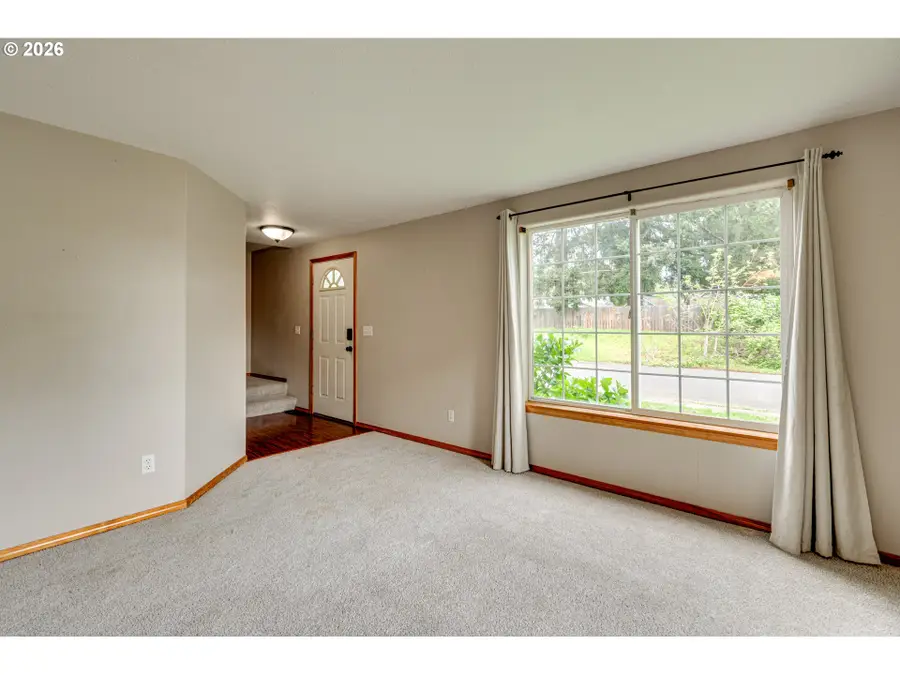 925 N 1st Ave, Ridgefield, WA 98642 - #3