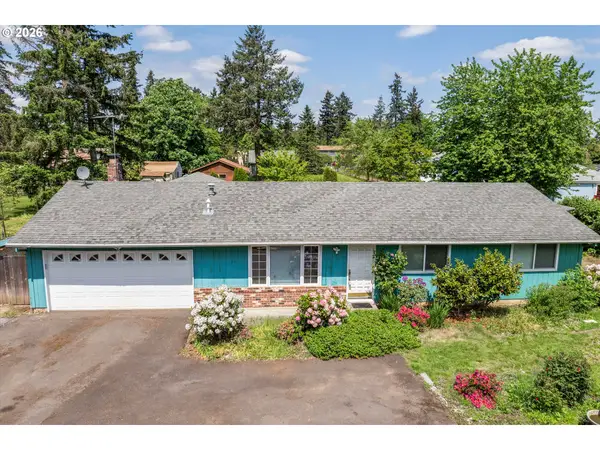 13735 SE Rhone St, Portland, OR 97236