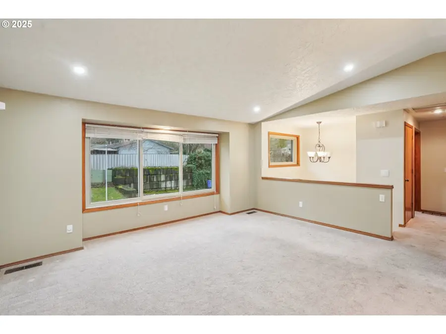 1334 NE 155th Ave, Portland, OR 97230 - Image #3