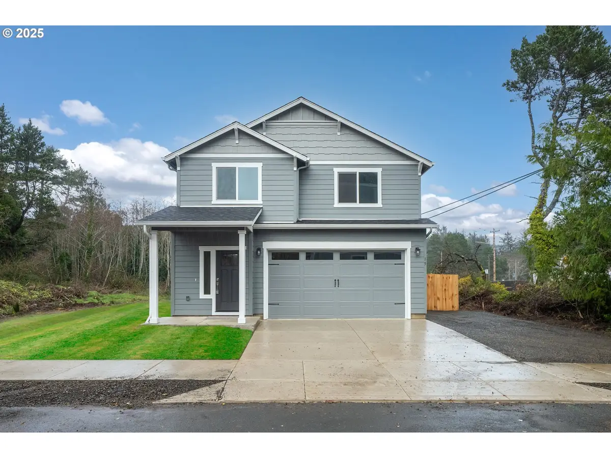 15 SW Johnson St, Depoe Bay, OR 97341 - Image #1