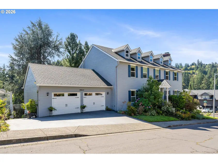 25619 Cheryl Dr, West Linn, OR 97068 - #2