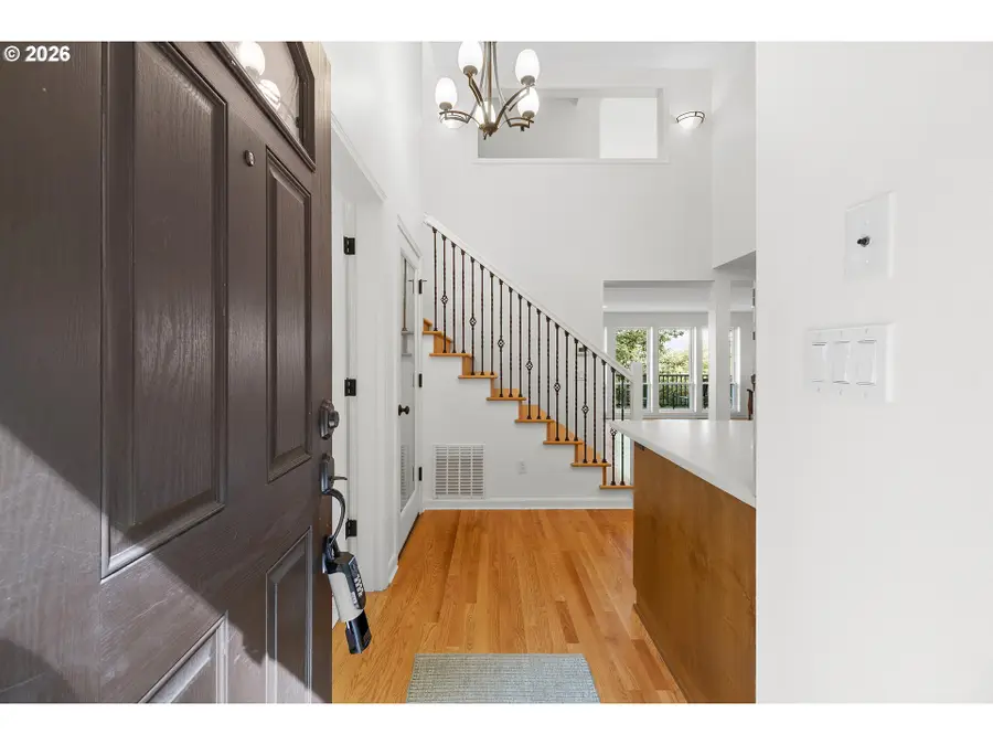 8716 NW Bailey St, Portland, OR 97035 - #3