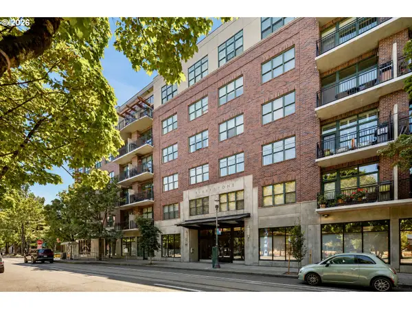 821 NW 11th Ave #601, Portland, OR 97209