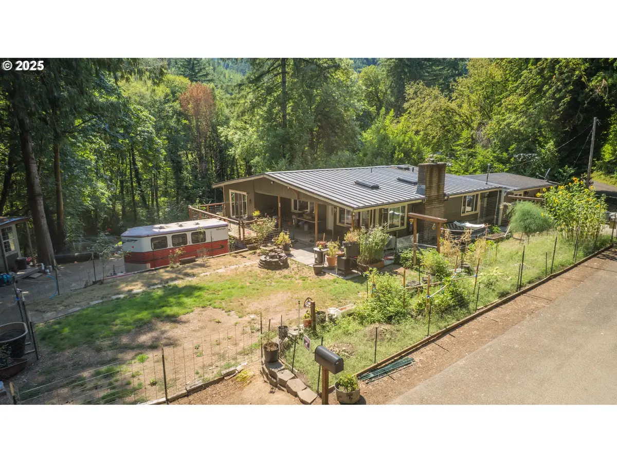 13904 Stagecoach Rd, Swisshome, OR 97480 - #1