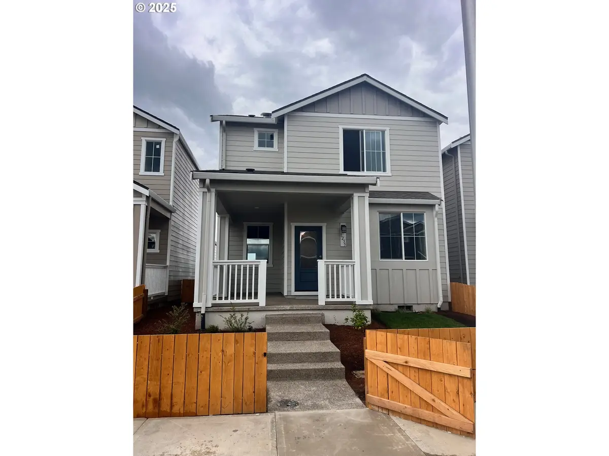 1255 Parkside Ave, Woodburn, OR 97071 - Image #1