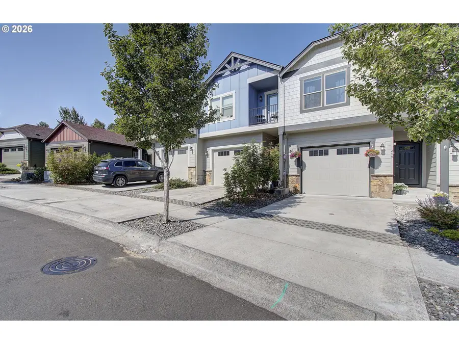 249 N 43rd Pl, Ridgefield, WA 98642 - #3