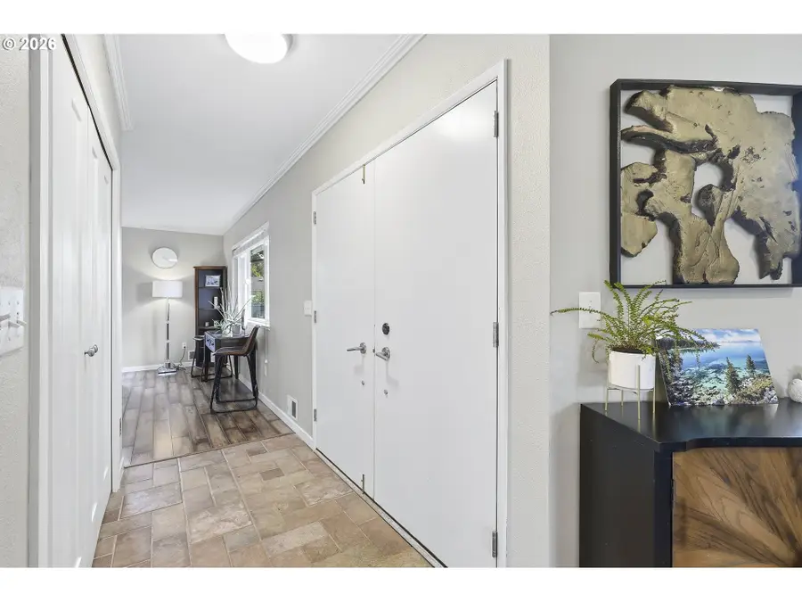 4660 NW 187th Ave, Portland, OR 97229 - #3