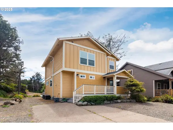 1190 SE 2nd Ct, LincolnCity, OR 97367