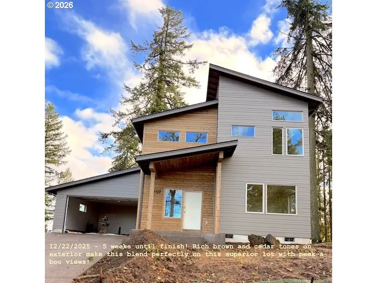 2969 Capital Dr, Eugene, OR 97403 - Image #1