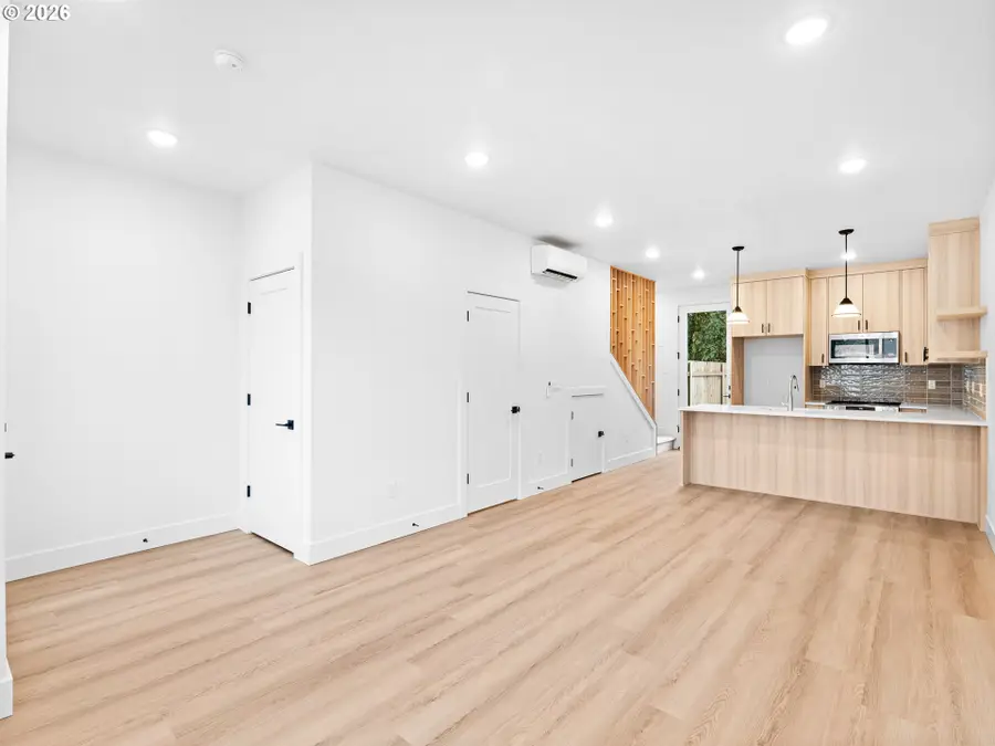 4526 SW Garden Home Rd, Portland, OR 97219 - #3