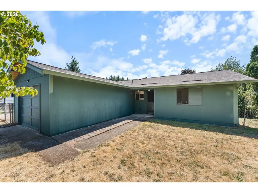 38938 Long Cir, Sandy, OR 97055 - #3