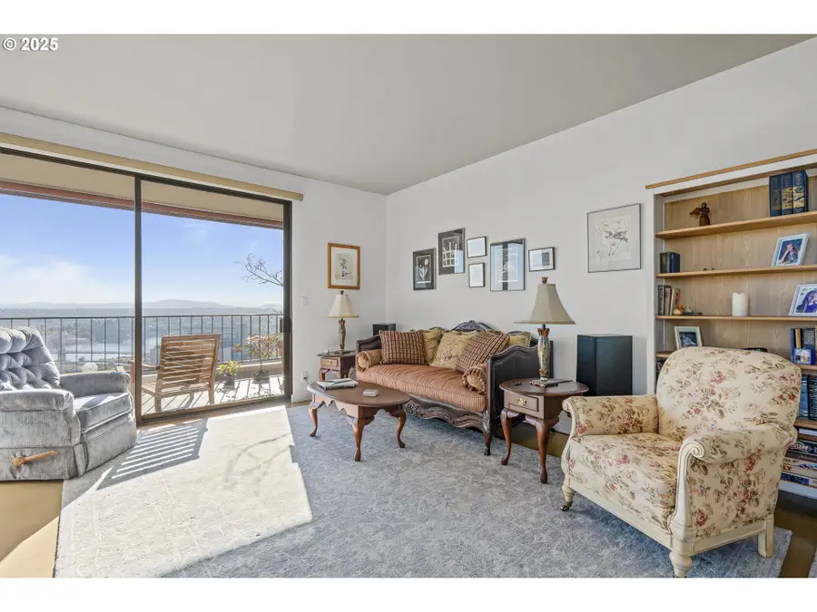 2221 SW 1st Ave #2122, Portland, OR 97201 - Image #3