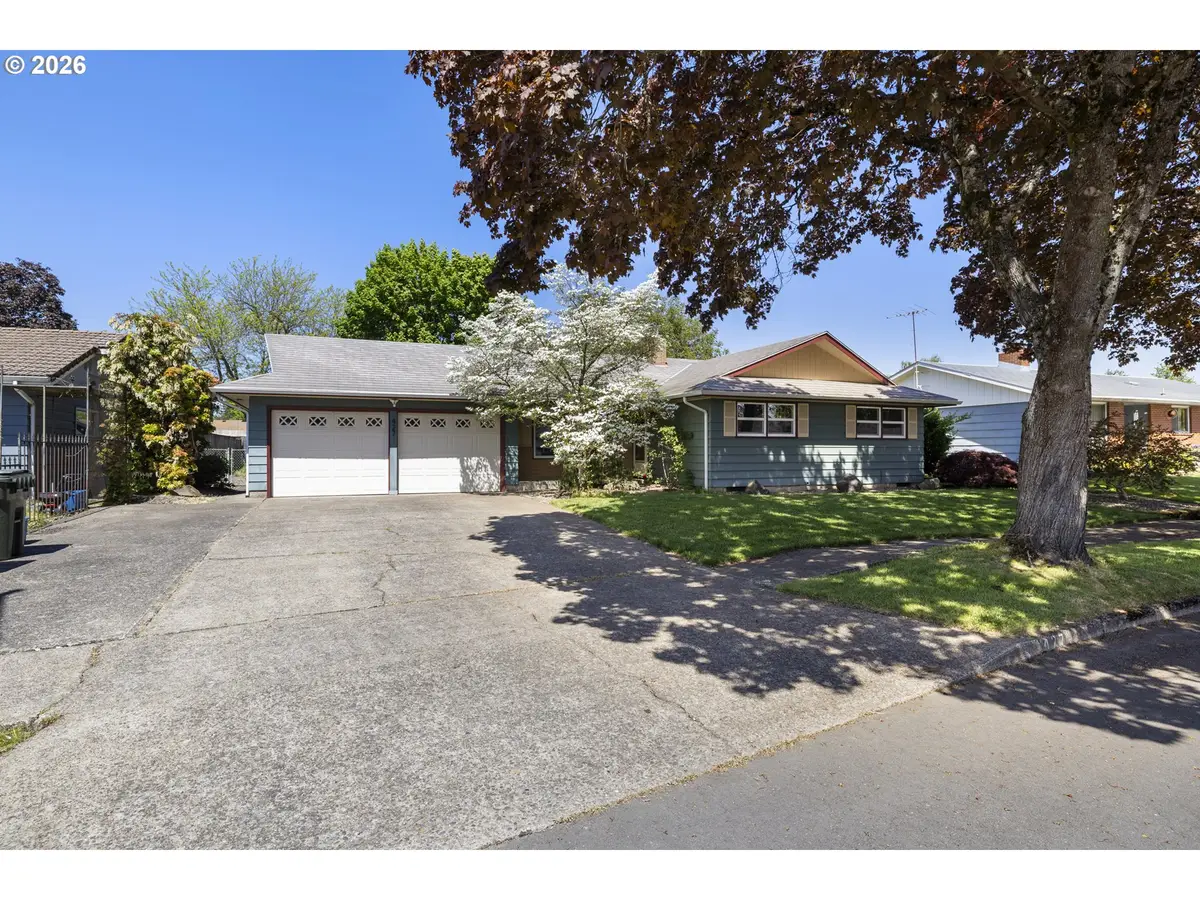 427 Wilshire Dr, Keizer, OR 97303 - #1