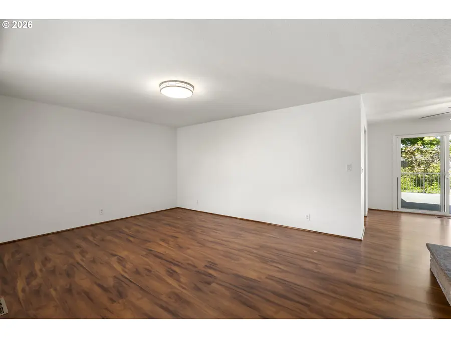 427 Wilshire Dr, Keizer, OR 97303 - #3