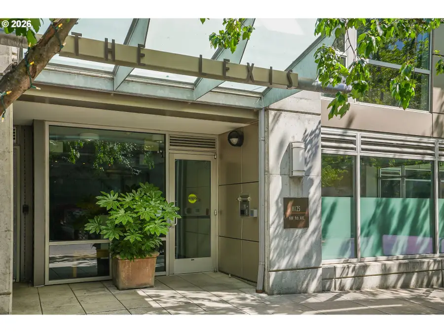 1125 NW 9th Ave #306, Portland, OR 97209 - Image #2