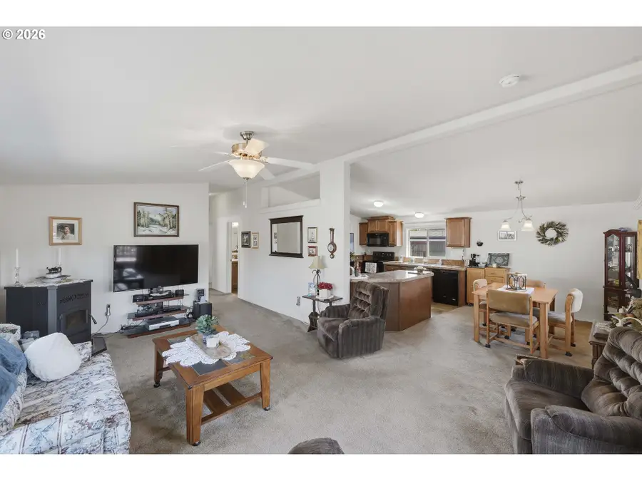 2990 Knott Ter, Coos Bay, OR 97420 - #2
