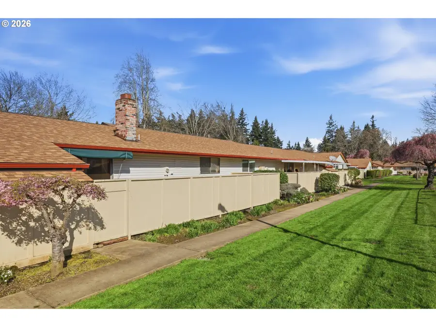 2114 SE 148th Pl, Portland, OR 97233 - #2