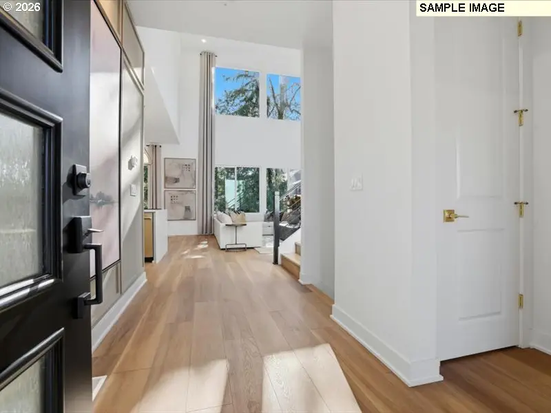 17580 Hillside Dr, Northwest Clackamas, OR 97068 - #2