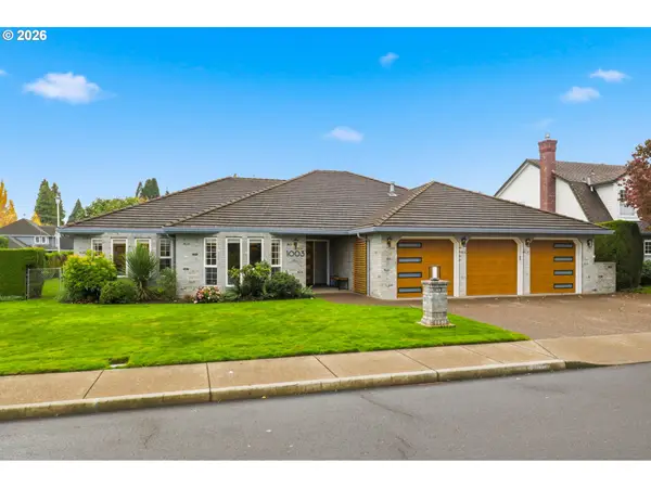 1003 NW 9th Ave, Canby, OR 97013