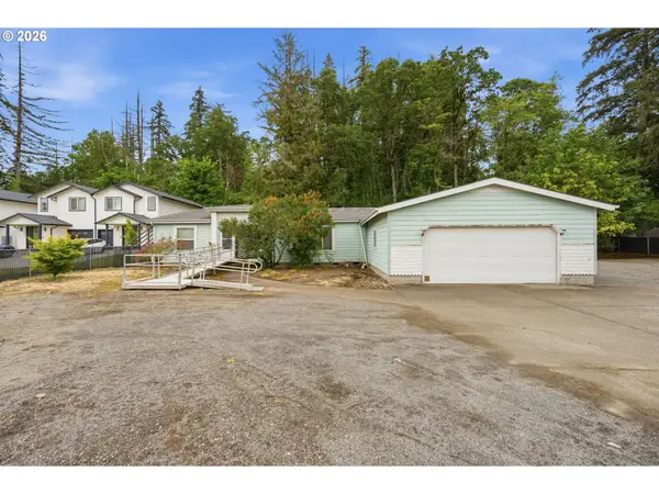 1485 E Santiam St, Stayton, OR 97383