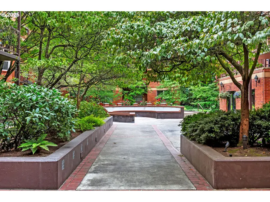 1500 SW Park Ave #429, Portland, OR 97201 - Image #3