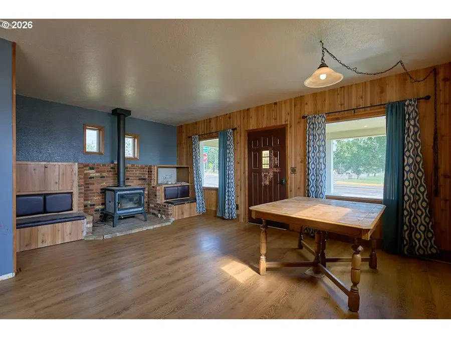 408 W 1st St, Wallowa, OR 97885 - #3