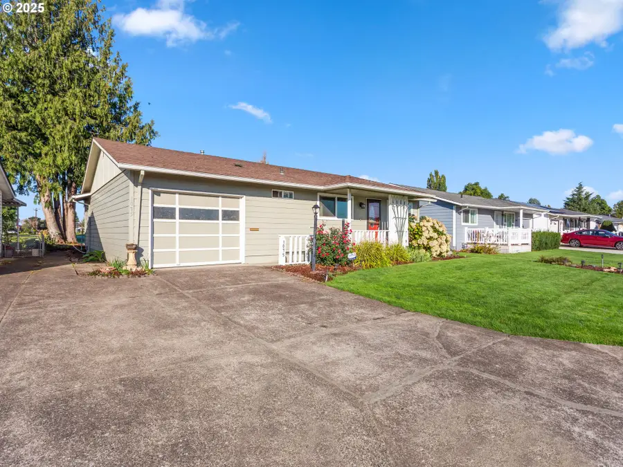 1075 Princeton Rd, Woodburn, OR 97071 - Image #3