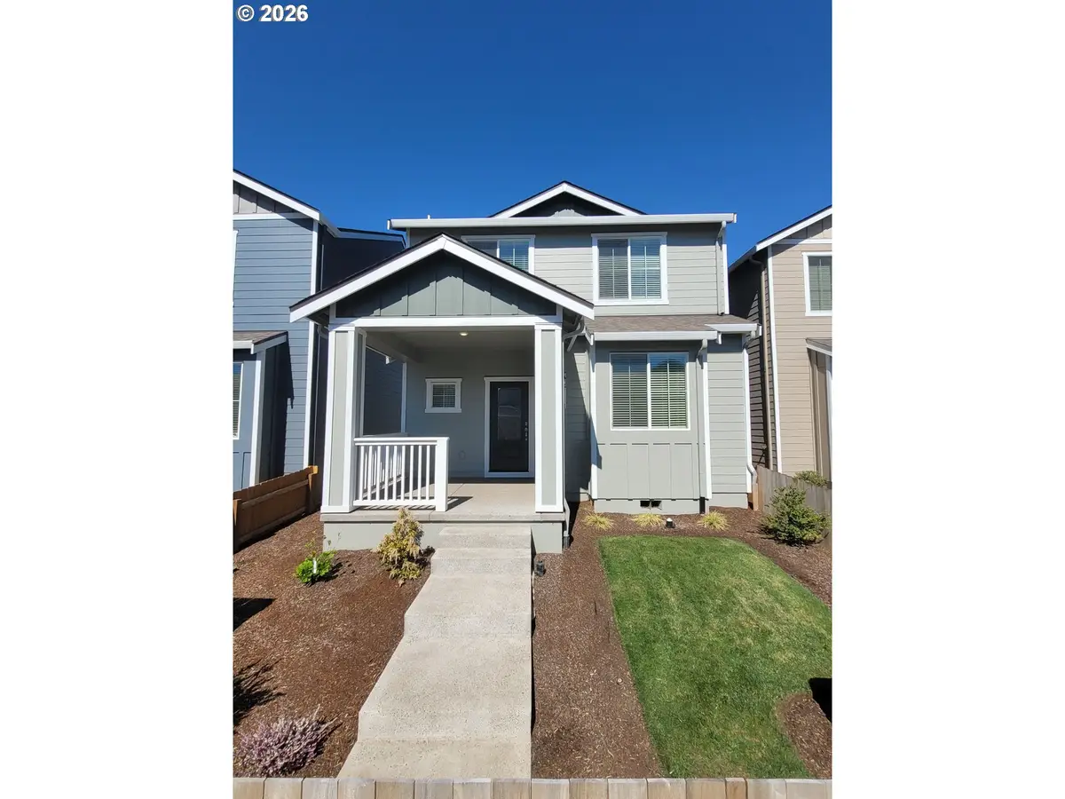 1233 Parkside Ave, Woodburn, OR 97071 - #1