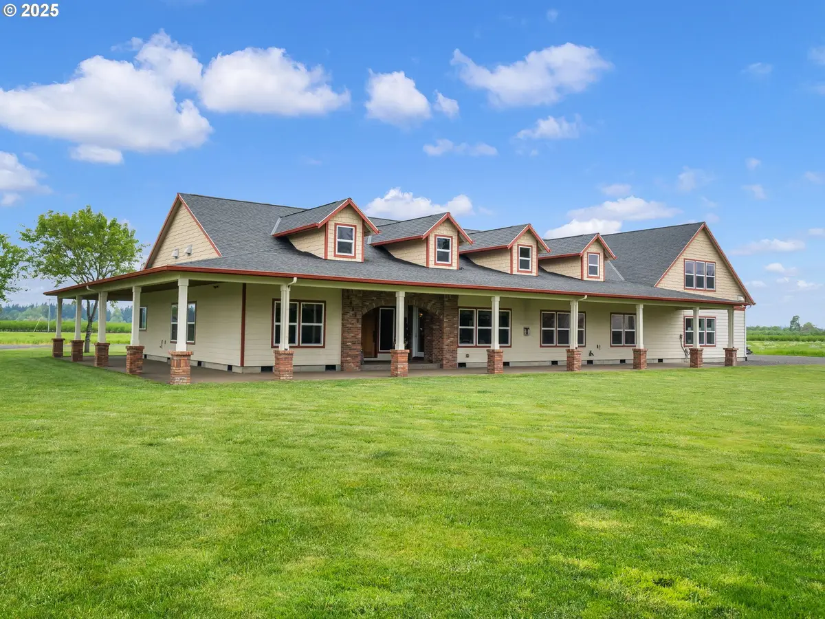 19601 Boones Ferry Rd Ne, Hubbard, OR 97032 - Image #1